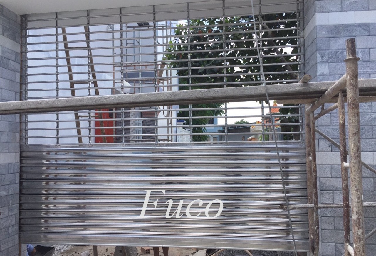 Cửa cuốn song ngang ống tròn 19 và phi 21, INOX 201 và INOX 304