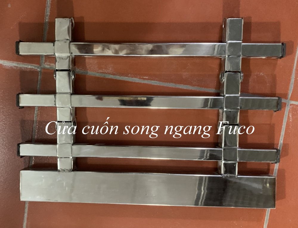 Cửa cuốn song ngang hộp 20x20, INOX 201 và INOX 304
