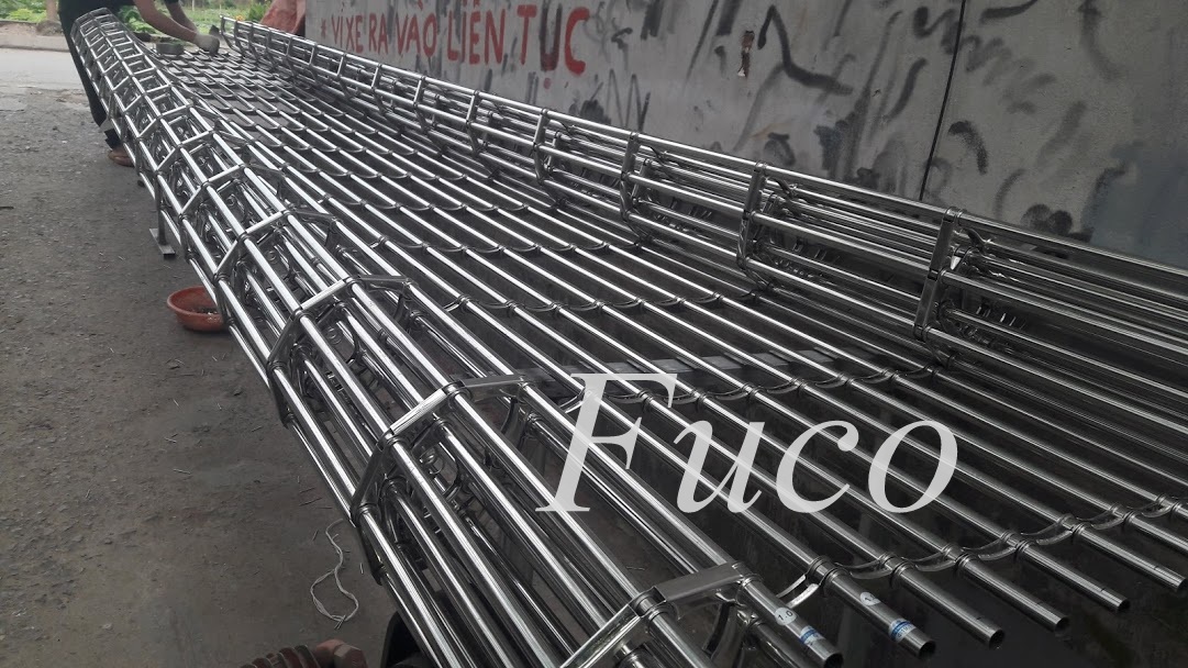 Cửa cuốn song ngang ống tròn 19 và phi 21, INOX 201 và INOX 304