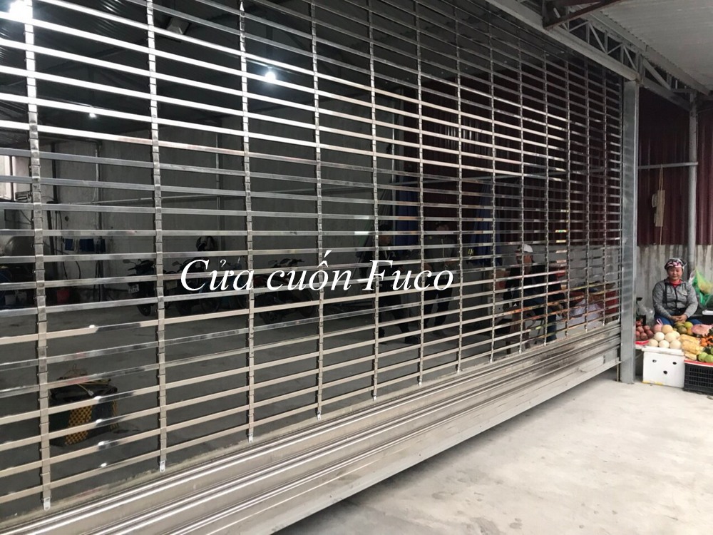 Cửa cuốn song ngang hộp 20x20, INOX 201 và INOX 304