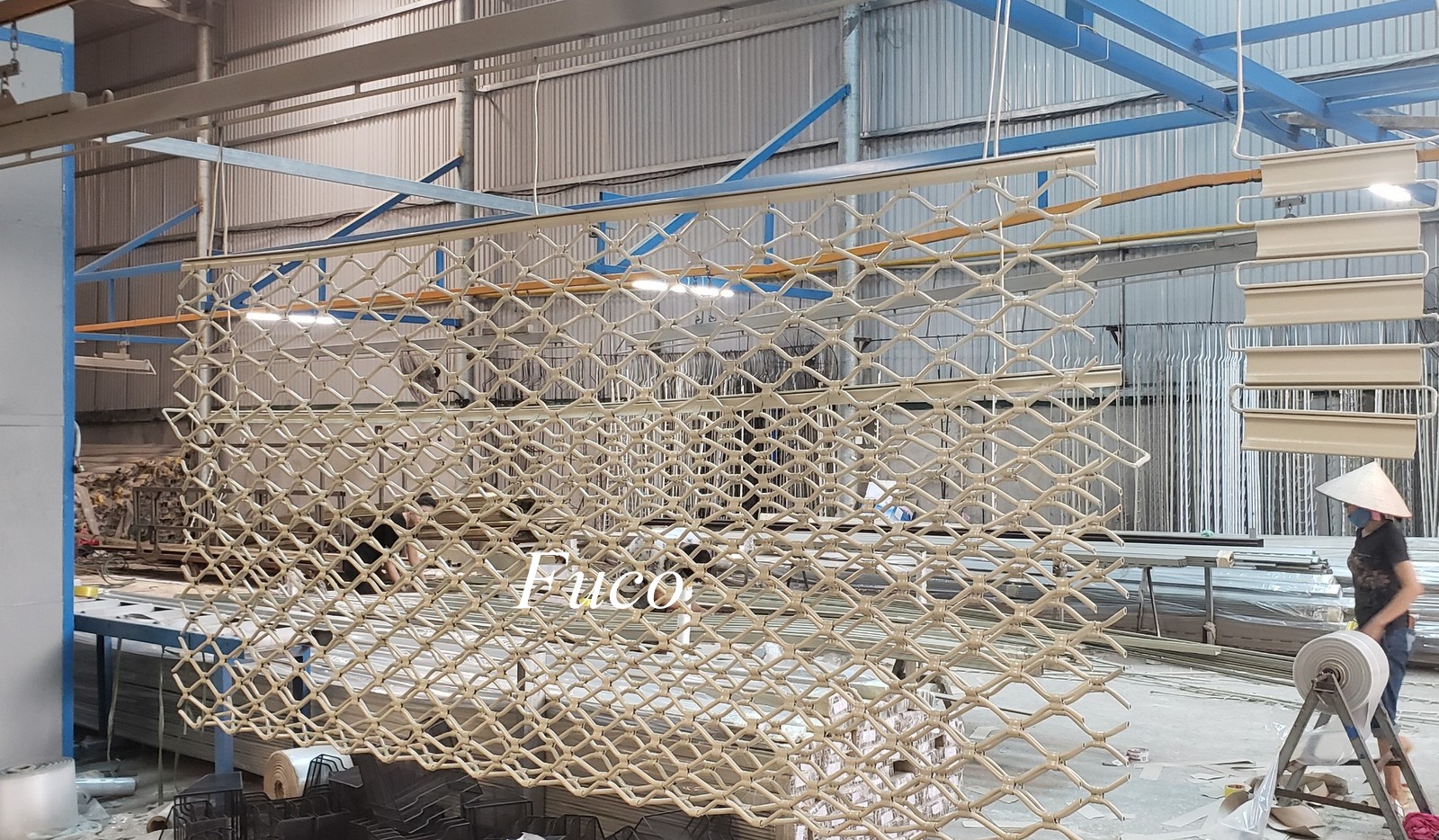 Cửa cuốn mắt võng sơn tĩnh điện tại Hải Phòng
