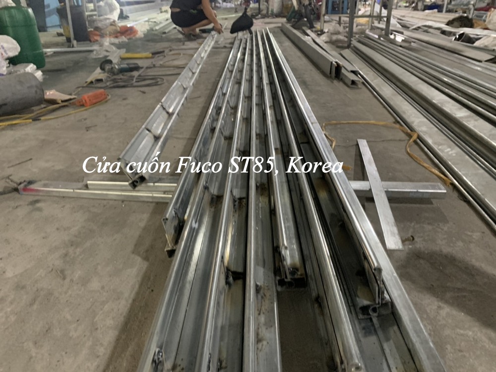 Cửa cuốn siêu trường ST85