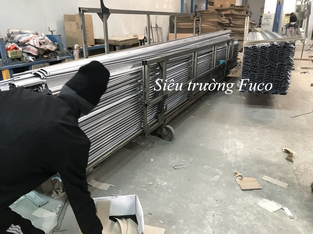 Cửa cuốn siêu trường siêu trọng