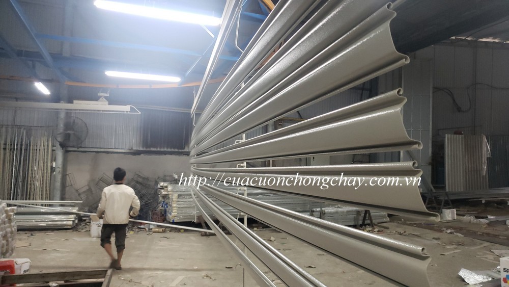 Cửa cuốn siêu trường là gì, Các đặc điểm nổi trội