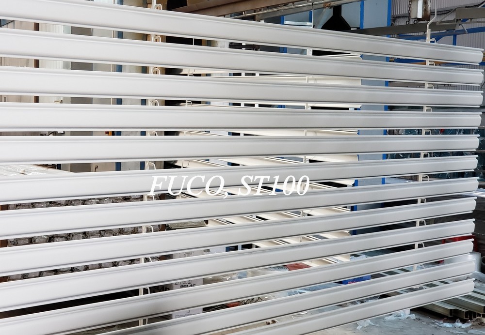 Cửa cuốn siêu trường ST100
