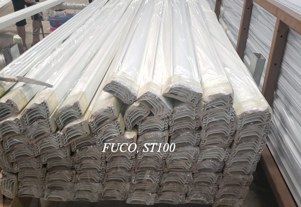 Cửa cuốn siêu trường ST100